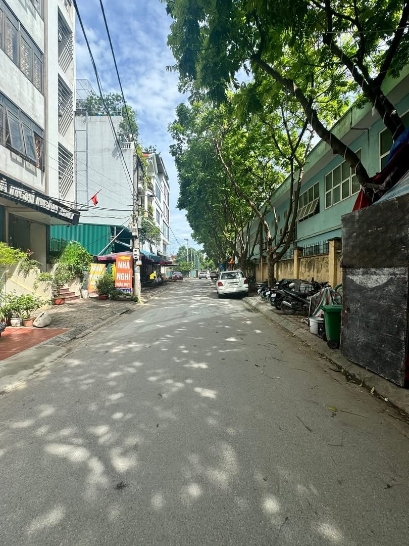 NHÀ ĐẸP,ĐÔNG THẮNG, ĐÔNG NGẠC, BẮC TỪ LIÊM-KD-Ô TÔ- VỈA HÈ:80M X5T,MT 6M, GIÁ 22,5 TỶ. - Ảnh chính